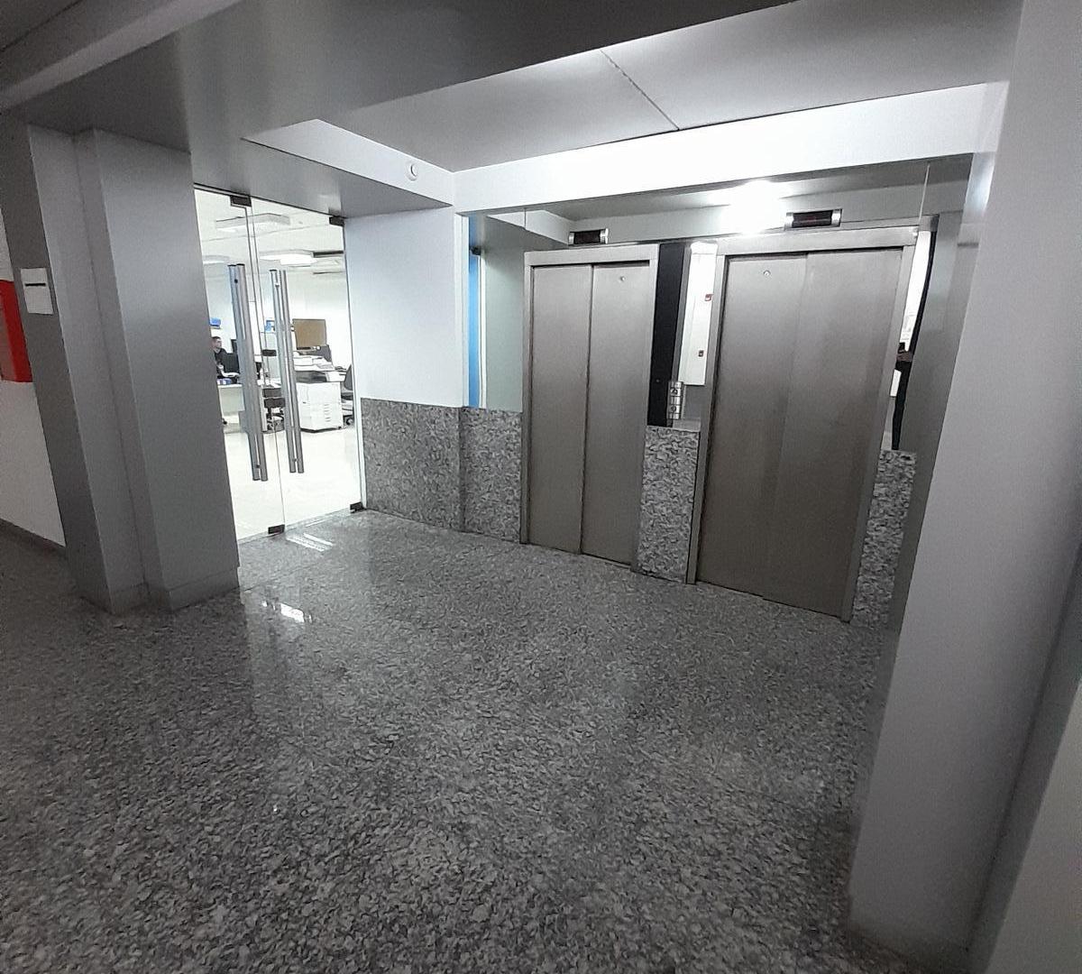 Foto de Oficina en alquiler centro Córdoba, imagen 4