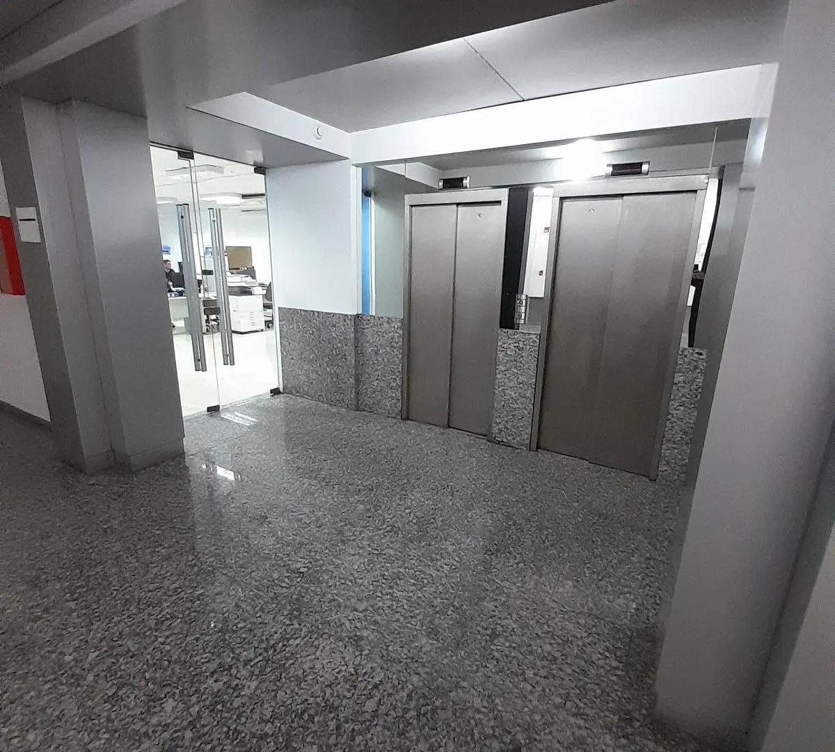 Oficina en alquiler centro Córdoba 3