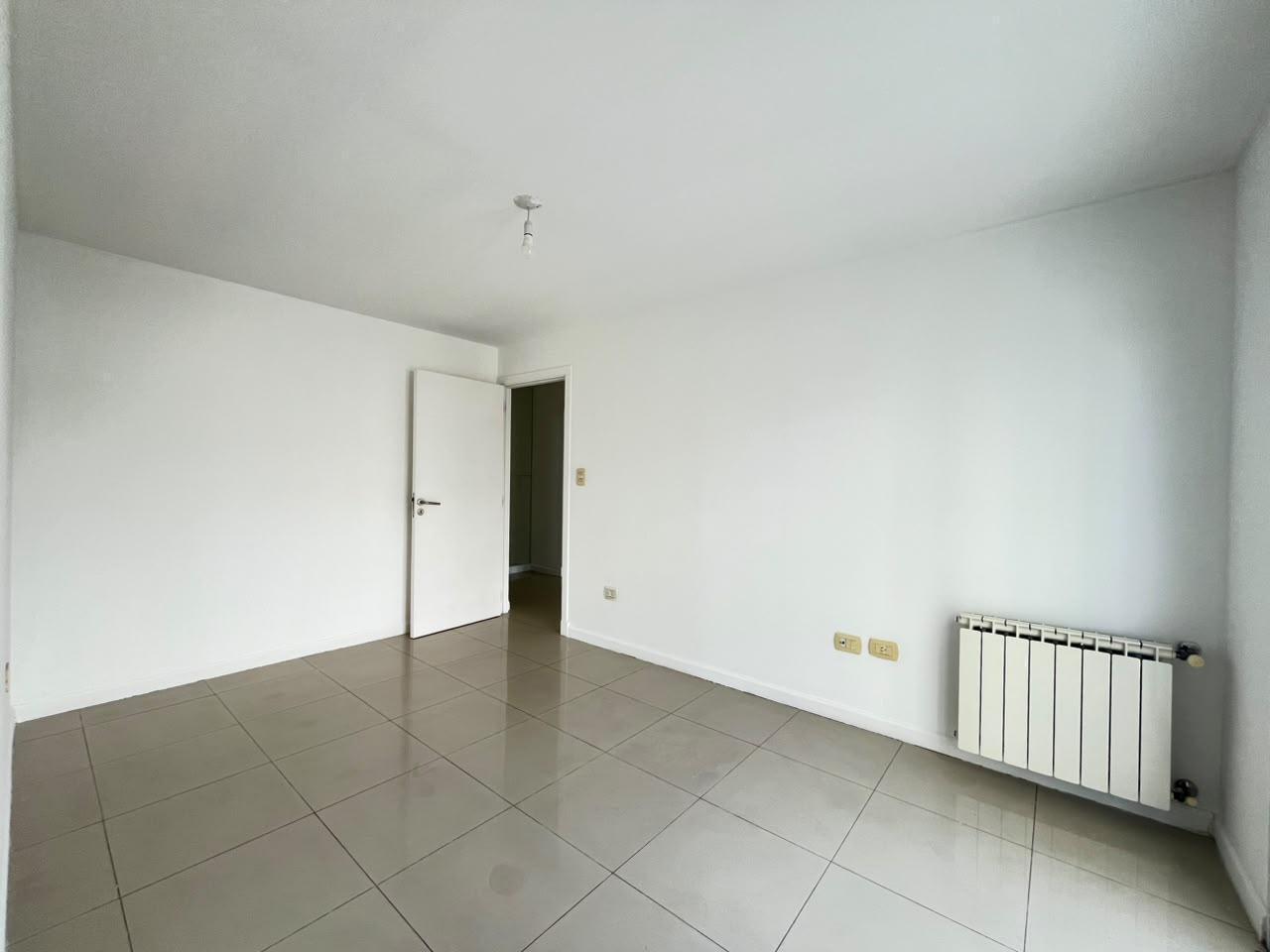 Foto de TRIPLEX CON DOBLE TERRAZA PROPIA CON VISTA A LAS SIERRAS, imagen 1