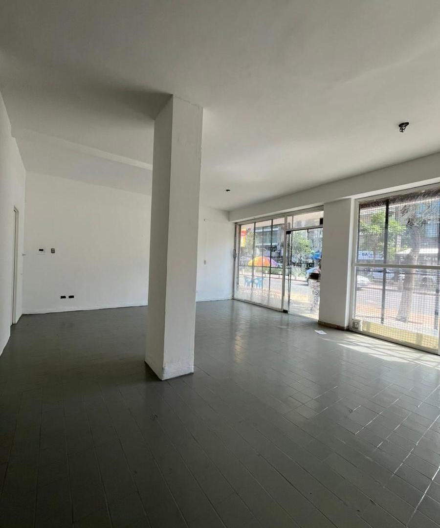 Foto de Local en alquiler, sobre Avenida, Centro, imagen 5