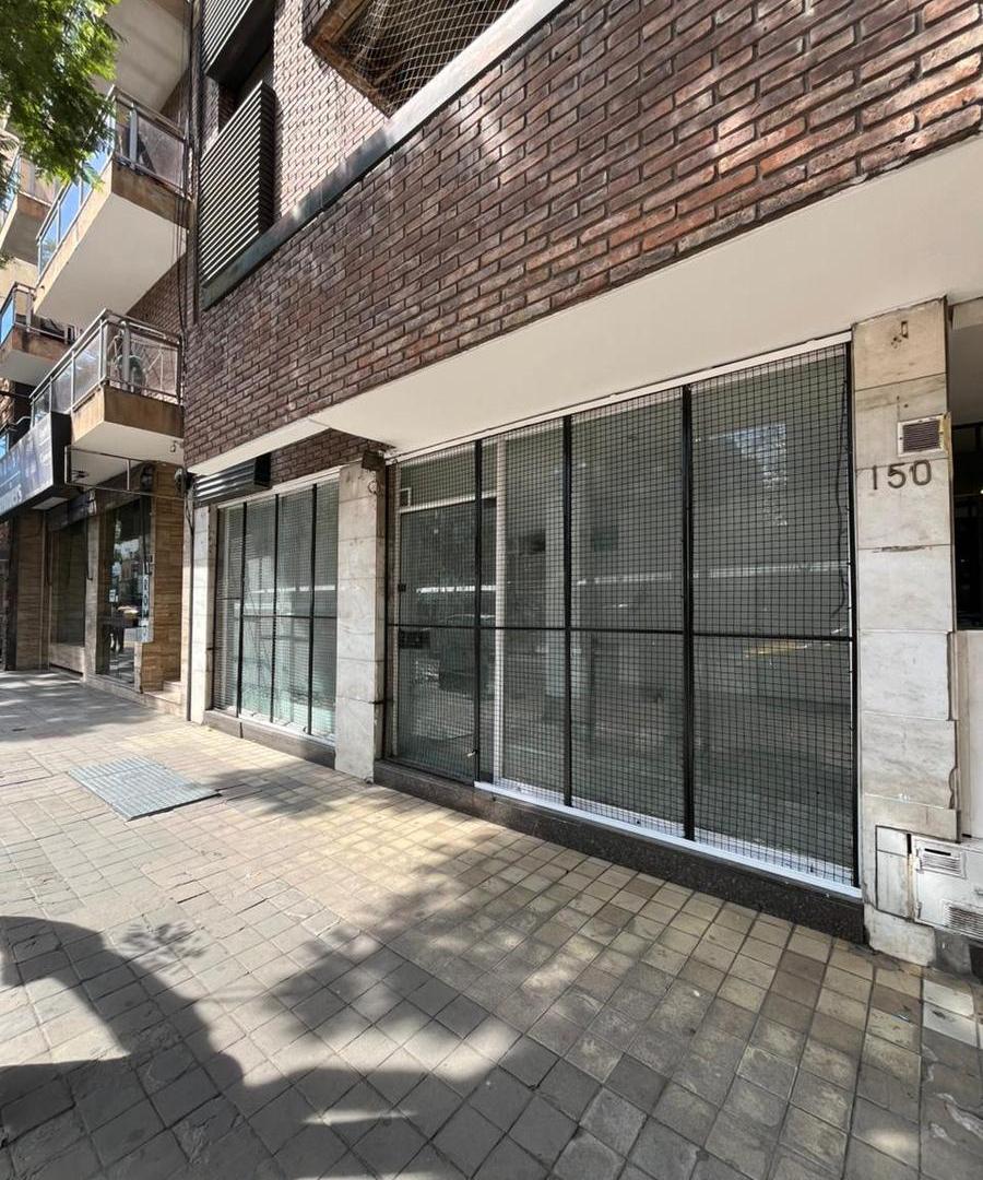 Foto de Local en alquiler, sobre Avenida, Centro, imagen 4