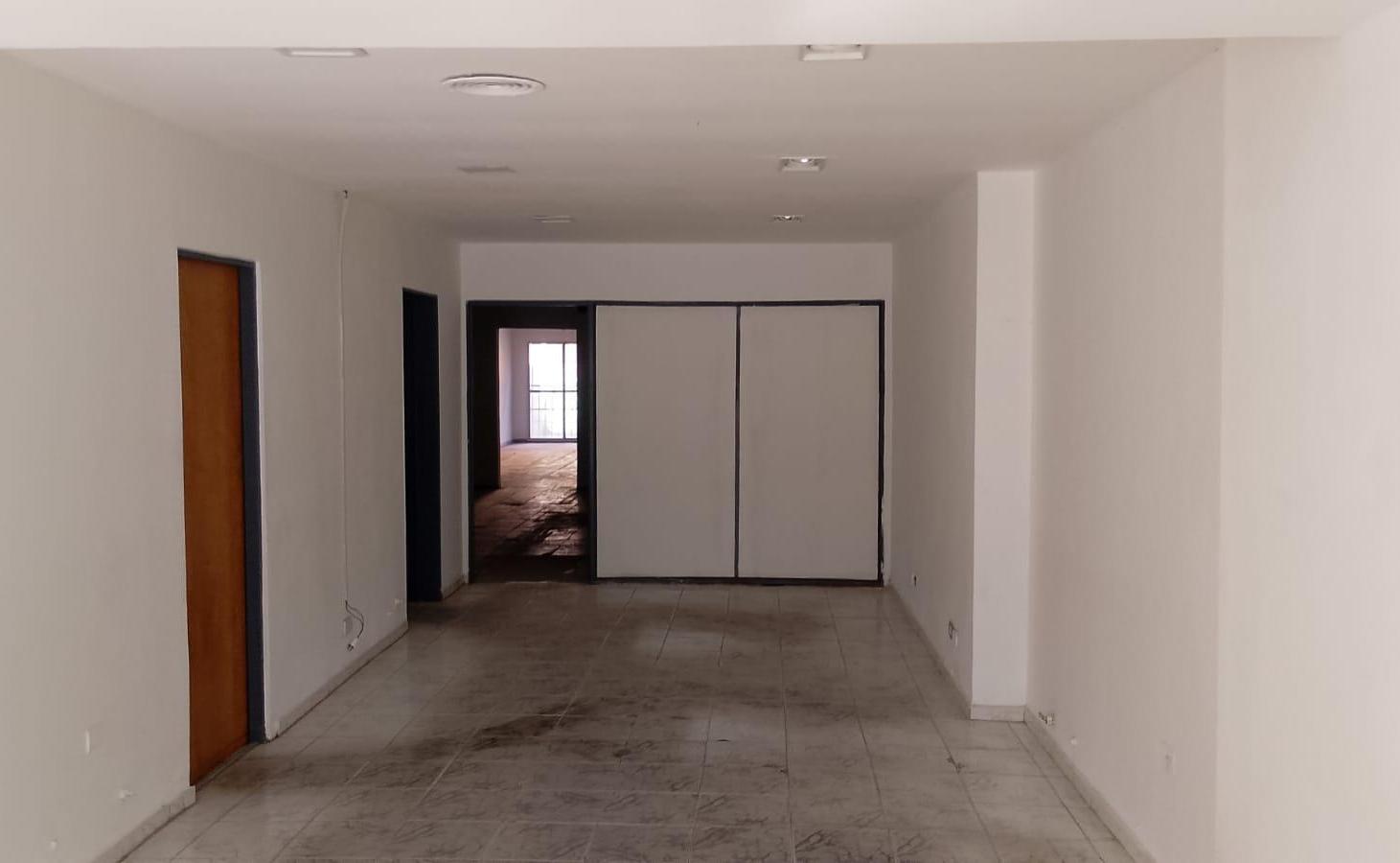 Foto de ALQUILER AMPLIO LOCAL 155M2 - GENERAL PAZ, imagen 2
