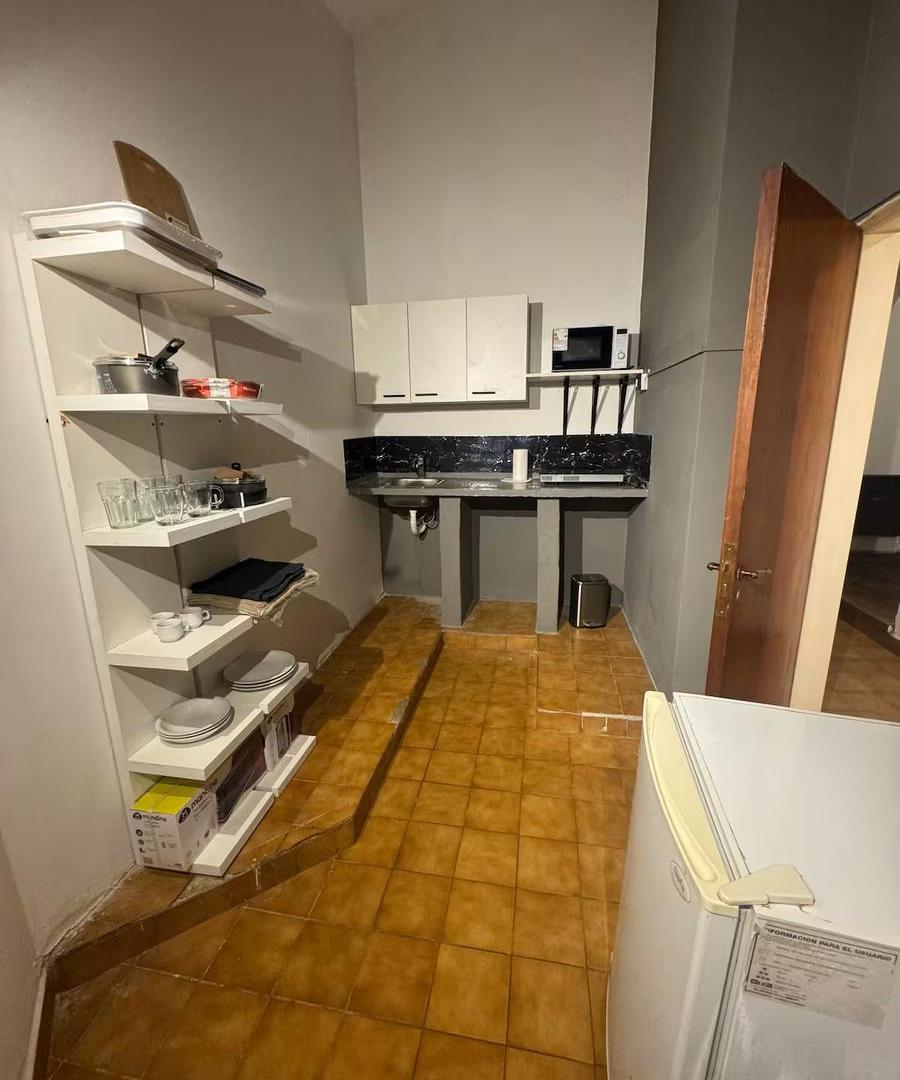 Foto de Casa en venta, toda en planta baja, seis dormitorios, imagen 3