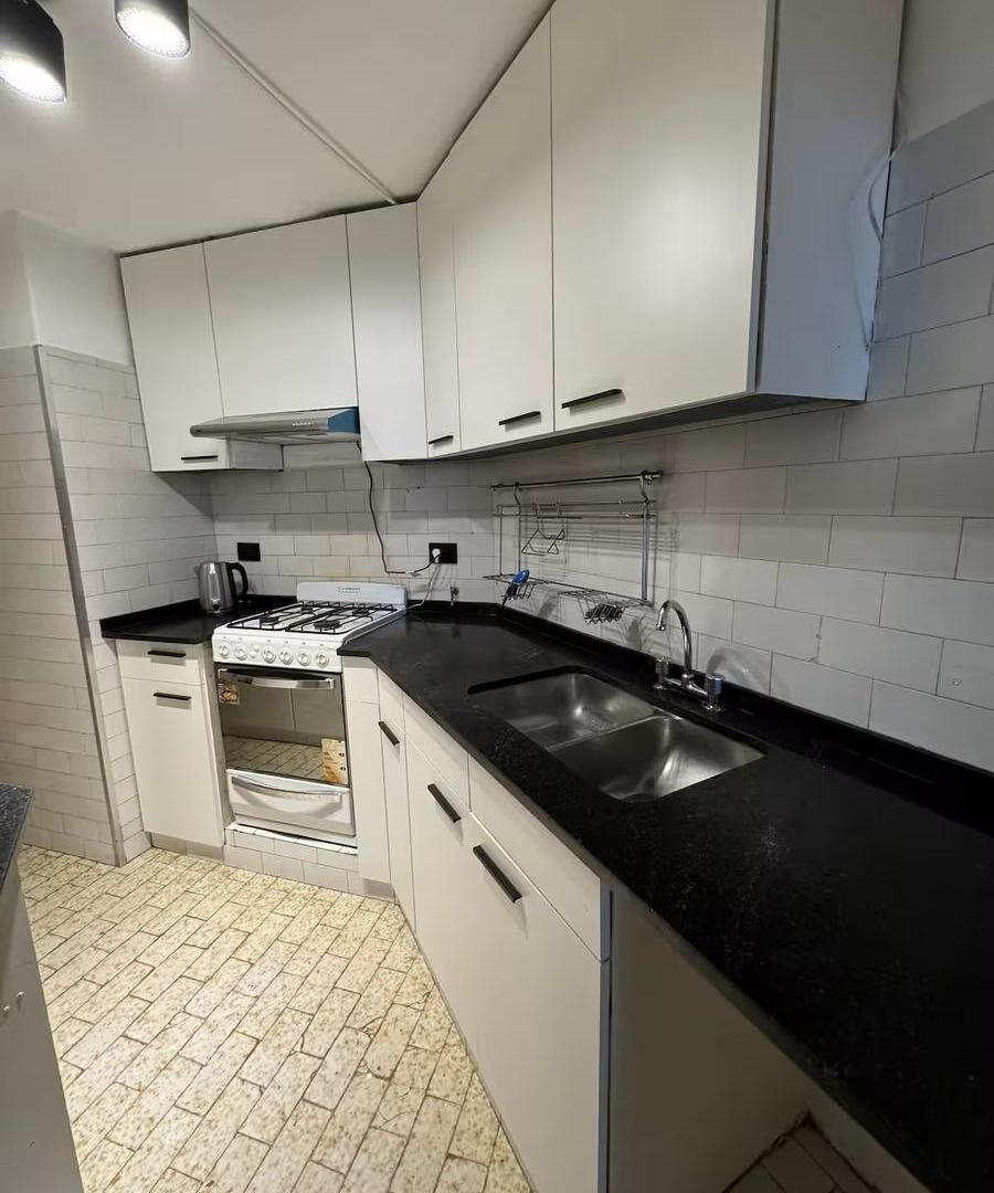 Foto de Casa en venta, toda en planta baja, seis dormitorios, imagen 5