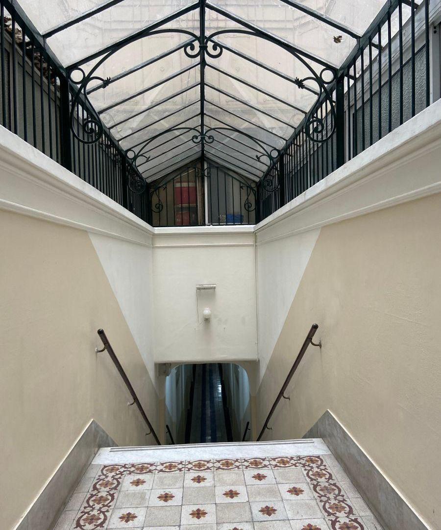 Foto de Departamento para reciclar en edificio de epoca tipo PH, imagen 1