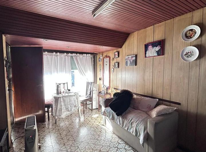 CASA C/ - COCHERAS CUBIERTAS - PATIO - QUINCHO - SAUNA - IMPERDIBLE! 4