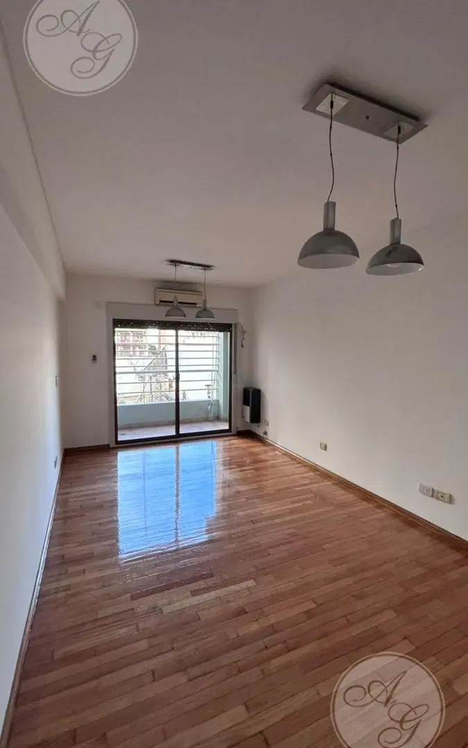 1AMB LUMINOSO C/ BALCON - JOSE BONIFACIO Y DOBLAS - EXC ESTADO 2