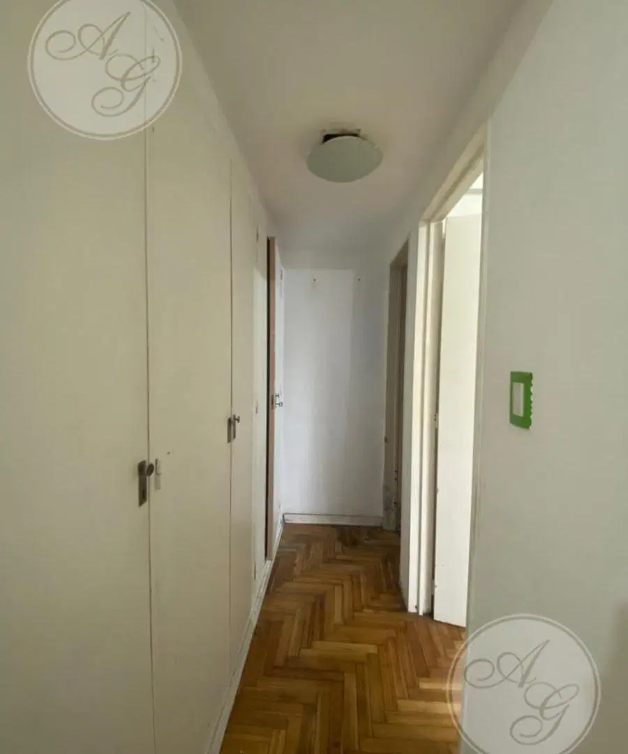 2 AMB. LUMINOSO Y EN EXCELENTE PRECIO - VENTA DIRECTA - AV LA PLATA 3