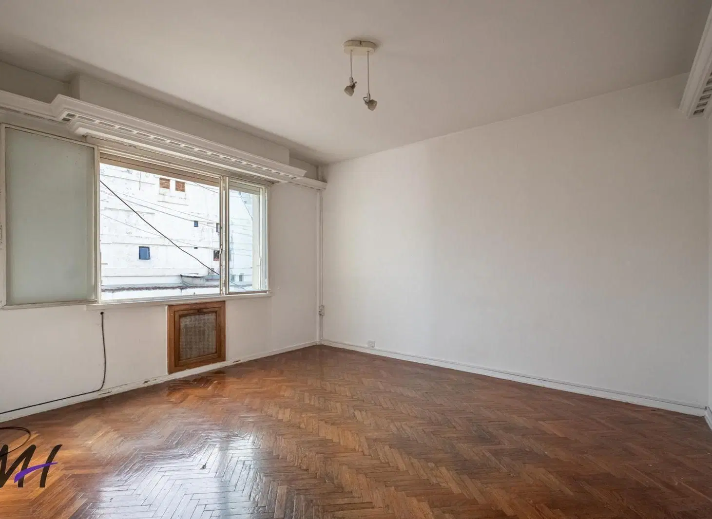 2 Amb en Piso Alto en el Corazón de Monserrat- Limite con San Telmo 3
