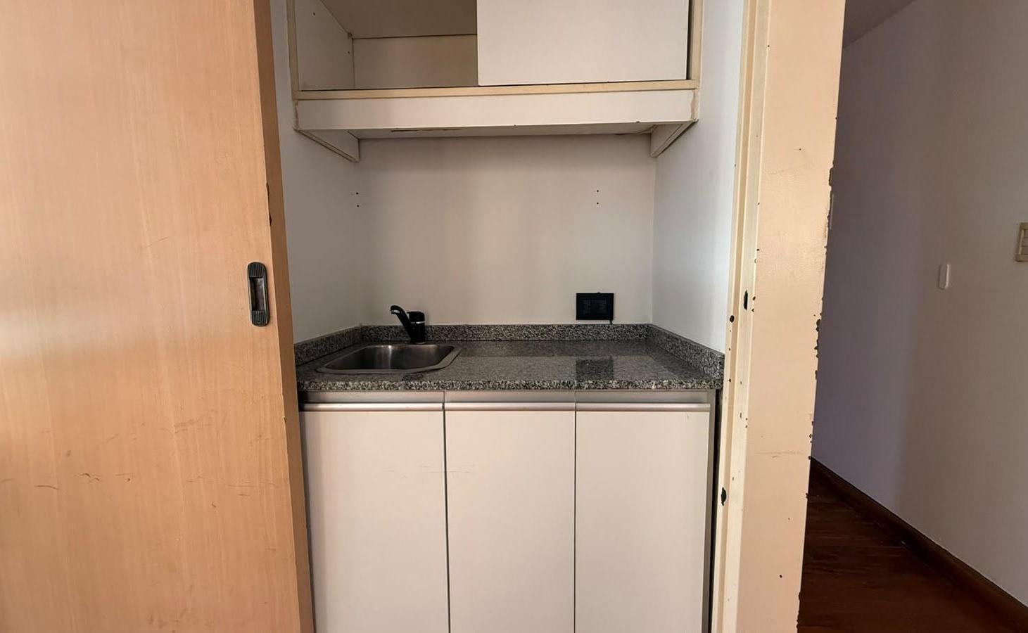Foto de DEPARTAMENTO, ESTUDIO U OFICINA DE EXCELENTE CATEGORIA, imagen 1