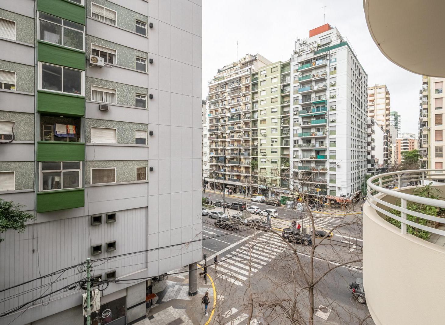 Foto de 4 Ambientes | 3 Dormitorios | Escritorio | 2 Baños | Primera Junta, imagen 4