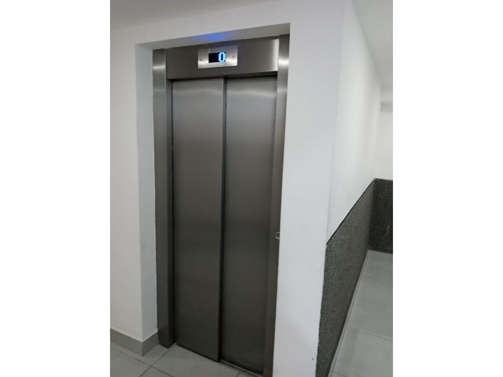 Monoambiente Divisible en Liniers 38 m², Al Frente C/balcon Terraza 2