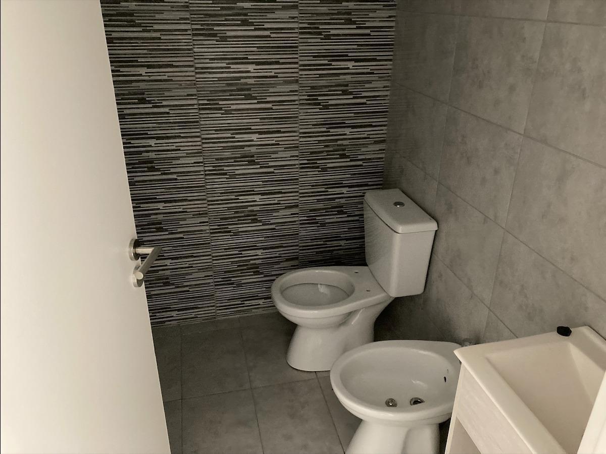 Departamento 2 Amb Venta 40 m² de Categoria a Estrenar. Liniers. Piso 1 4