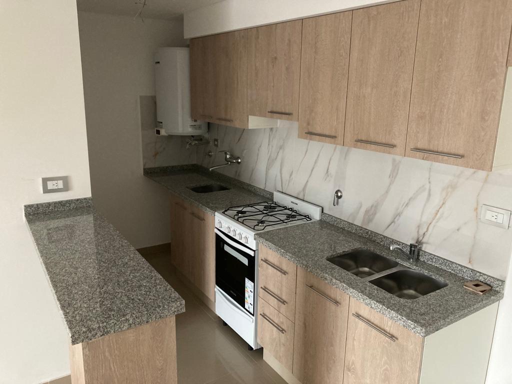 Foto de Departamento 2 Ambientes C/Balcon a Estrenar en Villa Luro. Excelente, imagen 5