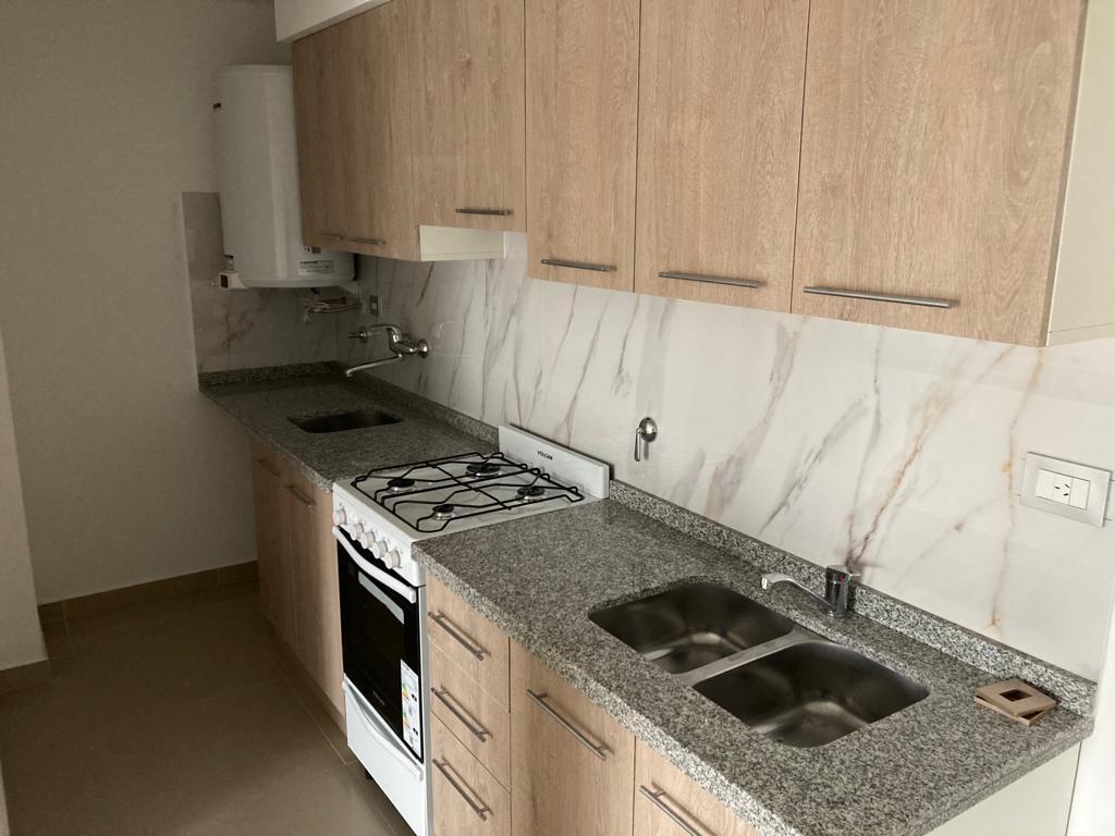 Foto de Departamento 2 Ambientes C/Balcon a Estrenar en Villa Luro. Excelente, imagen 4