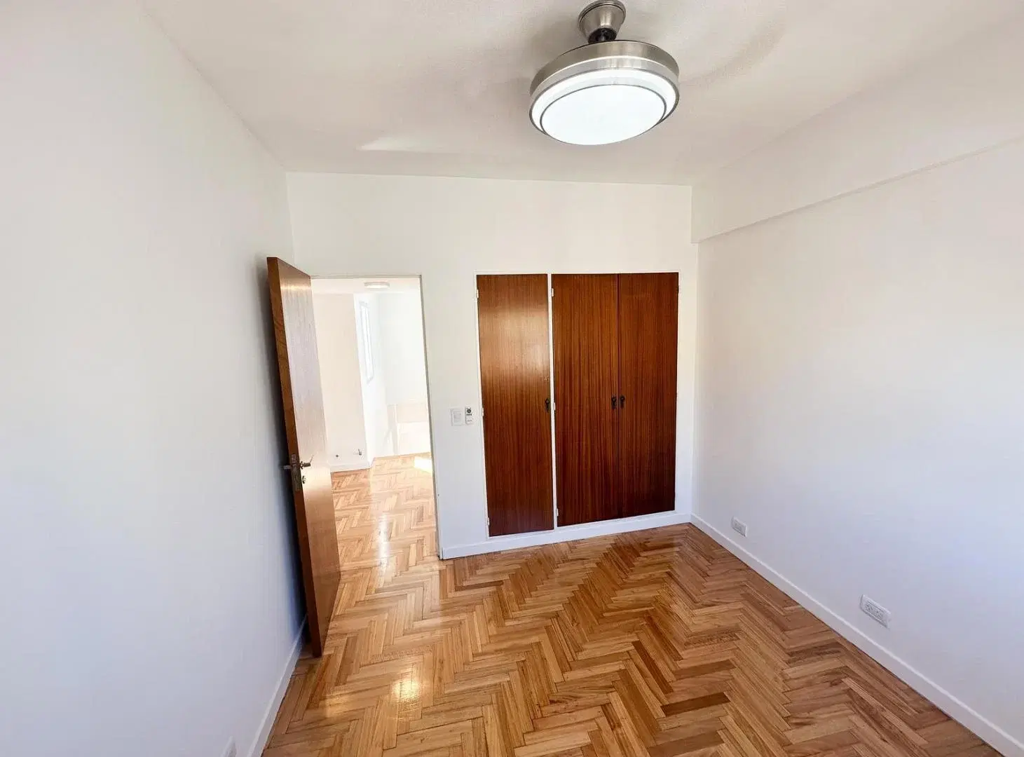 Departamento EN ALQUILER 3 AMB RECOLETA URIBURU Y STA.FE REFORMADO A NUEVO 3