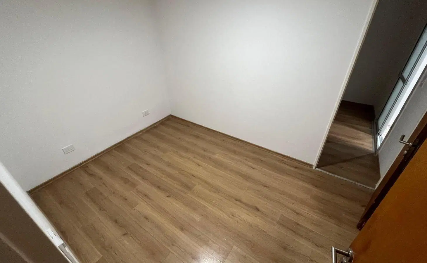 EXCELENTE PH 4 AMB en venta REFORMADO A NUEVO AV.ALBERDI Y MIRALLA 3