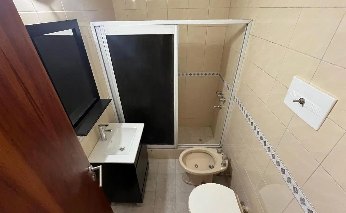 EXCELENTE PH 4 AMB en venta REFORMADO A NUEVO AV.ALBERDI Y MIRALLA 4