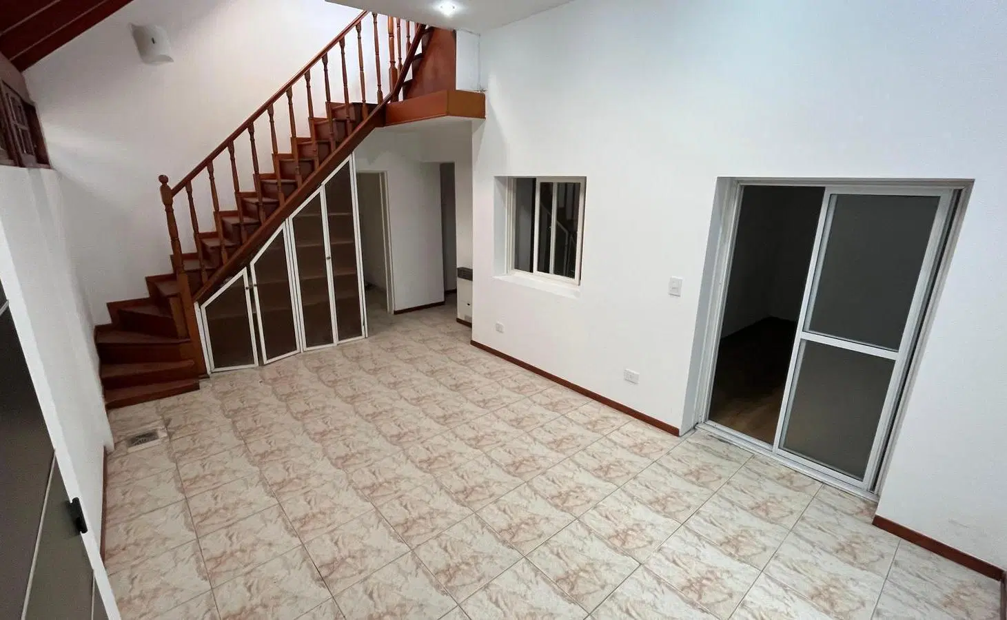EXCELENTE PH 4 AMB en venta REFORMADO A NUEVO AV.ALBERDI Y MIRALLA 2