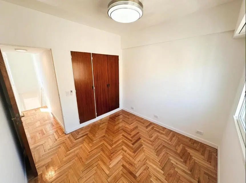 Departamento en Alquiler Temporal – 3 Ambientes Dúplex en Recoleta – Uriburu y Av. Santa Fe 2