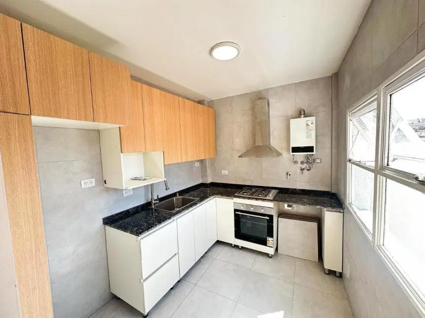 Departamento en Alquiler Temporal – 3 Ambientes Dúplex en Recoleta – Uriburu y Av. Santa Fe 3