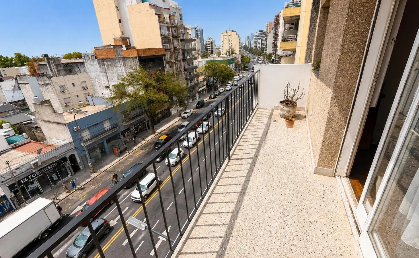 Departamento 3 ambientes con doble balcon en Villa Luro. Orientación Norte 1