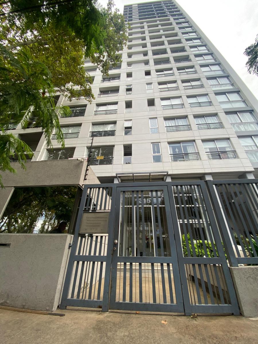 DEPARTAMENTO 2 AMB. BANFIELD APTO PROFESIONAL.