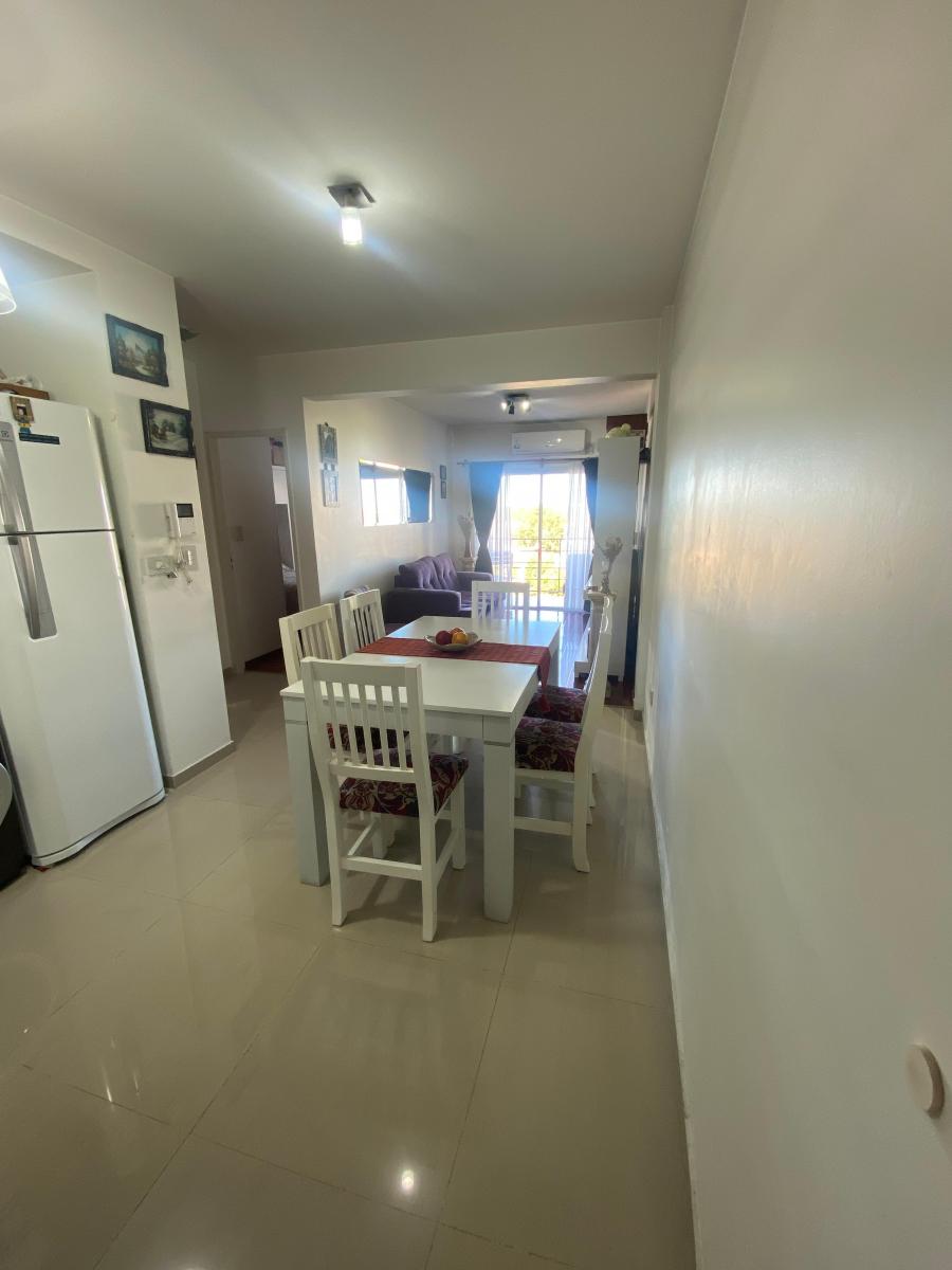 Venta Departamento 2 amb c/ cochera en Remedios de Escalada