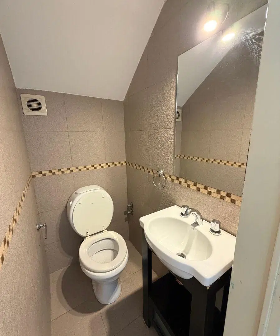 Alquiler Duplex 3 ambientes en Banfield. 5