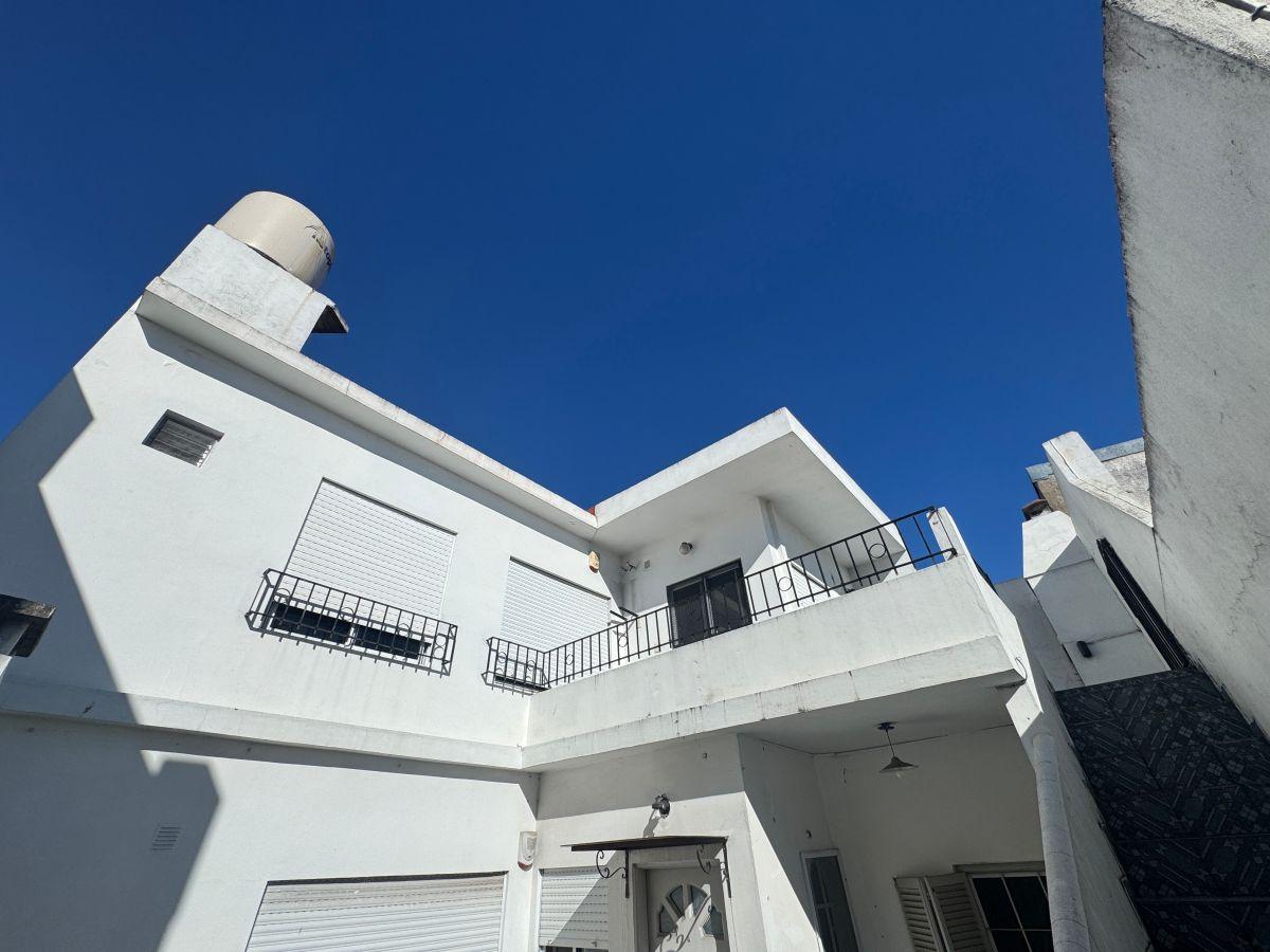 Foto de PH en venta en Banfield Oeste., imagen 5