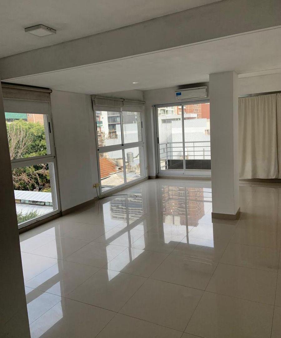 Foto de Amplio Monoambiente Divisible con Balcón y Laundry | Cramer 2700, imagen 1