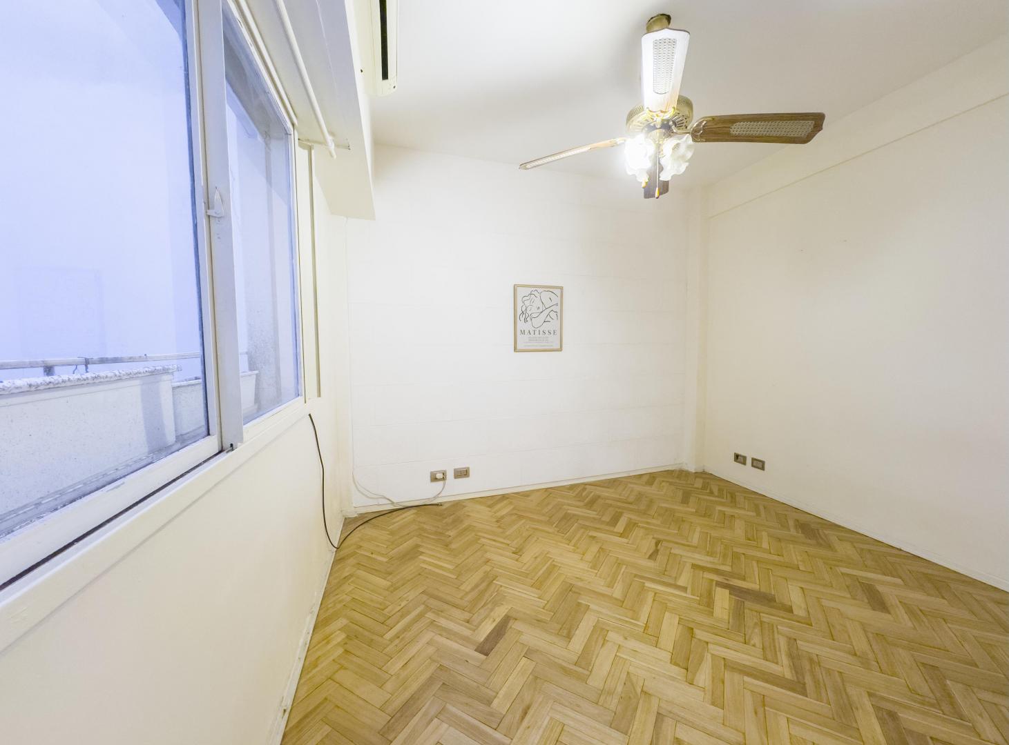 Foto de Excelente 2 Ambientes con Parquet | Límite Colegiales y Chacarita |, imagen 3