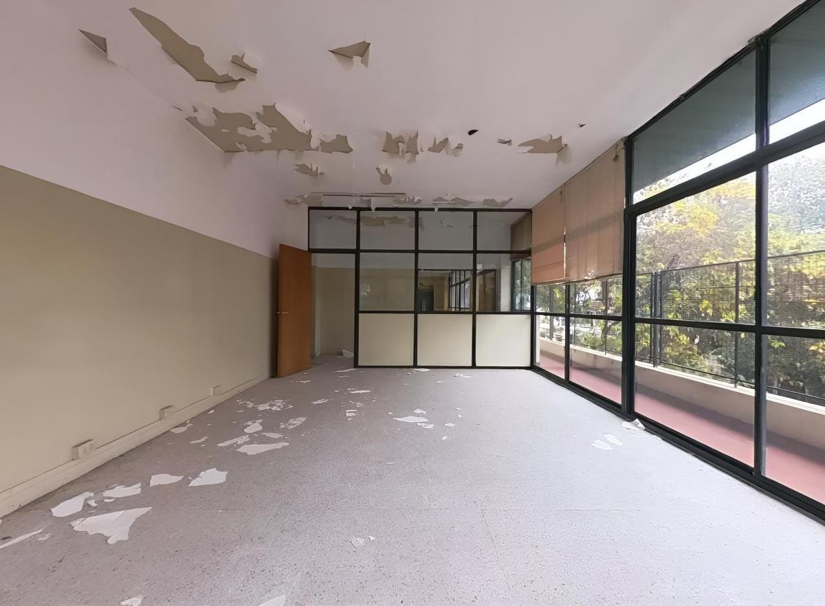 Foto de Local comercial / Ideal Coworking de 450 m² en alquiler en Villa, imagen 2