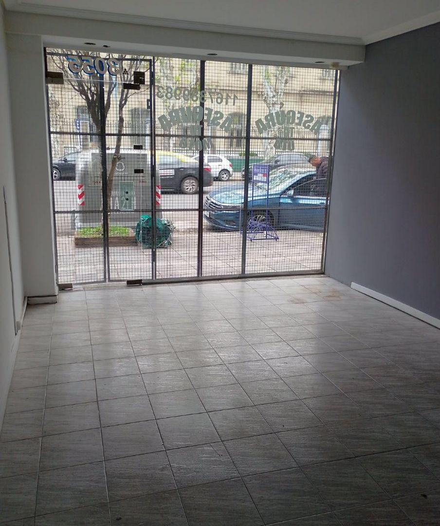 Foto de Loca al frente - Villa Pueyrredón, imagen 1