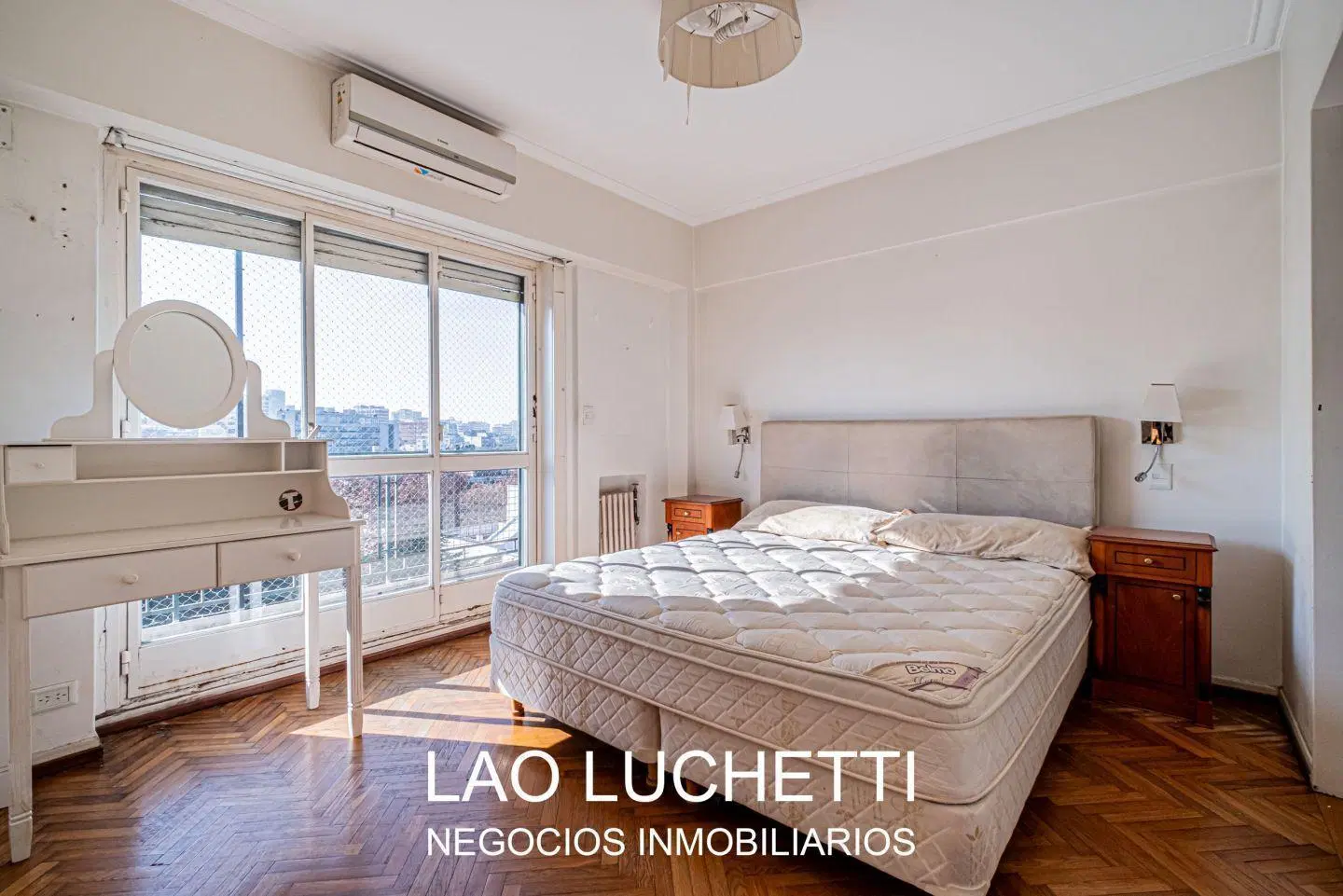 VENTA! Departamento de 4 Ambientes + Dependencia y Cochera en BELGRANO R!! 2
