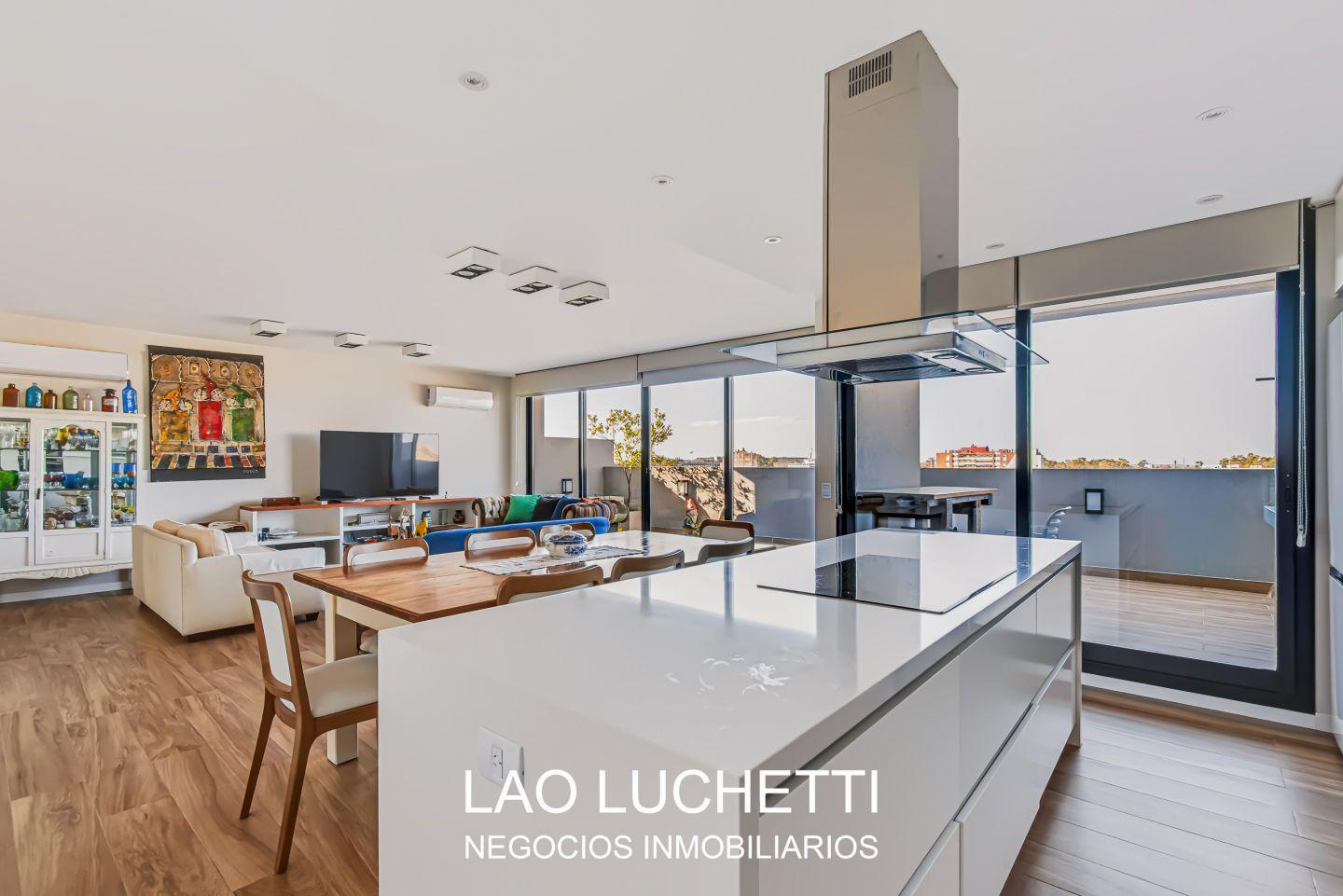 Foto de VENTA! ESPECTACULAR PISO EXCLUSIVO - TERRAZA PROPIA CON PARRILLA - 2, imagen 2