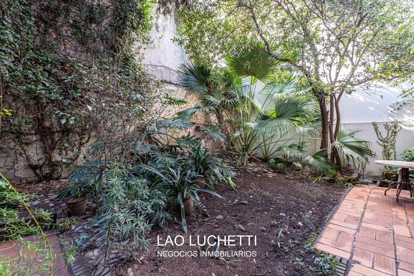 Foto de VENTA! CASA A RECICLAR CON JARDIN Y TERRAZA, - BELGRANO R!, imagen 2