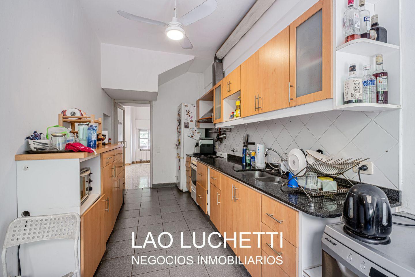 Foto de ALQUILER! CASA RACIONALISTA - 5 AMBIENTES + PATIO, imagen 4