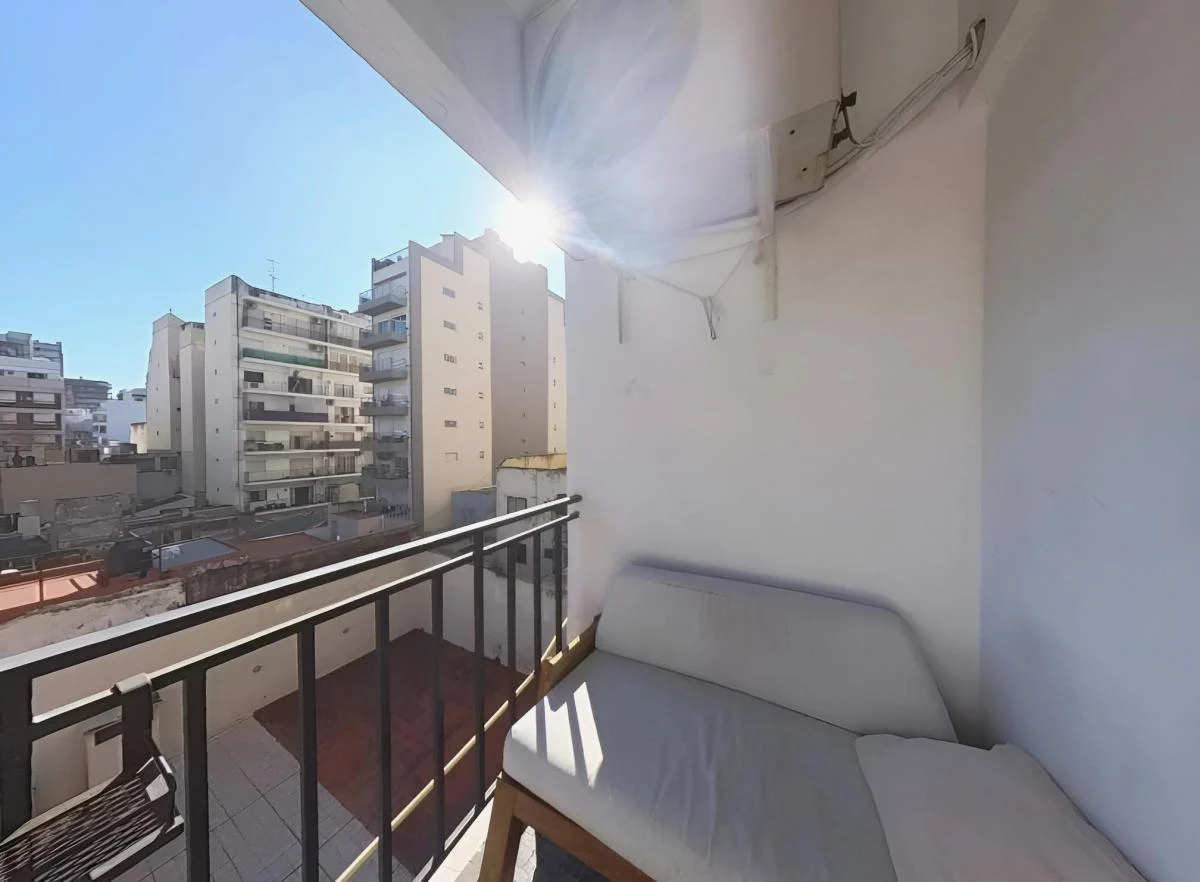 Venta Departamento 4 Ambientes en Flores 5