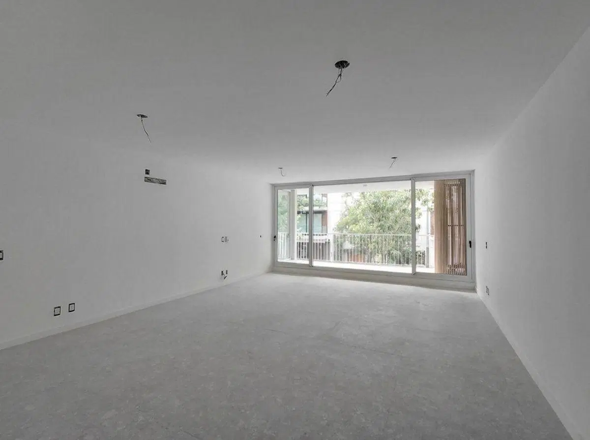Venta Departamento 4 Ambientes Frente con Balcón. SUM, Piscina, Parrilla. - Villa Devoto 5