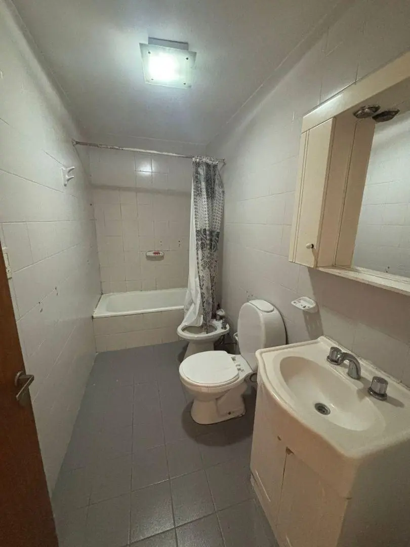Zeballos al 3600 - Sarandi 5