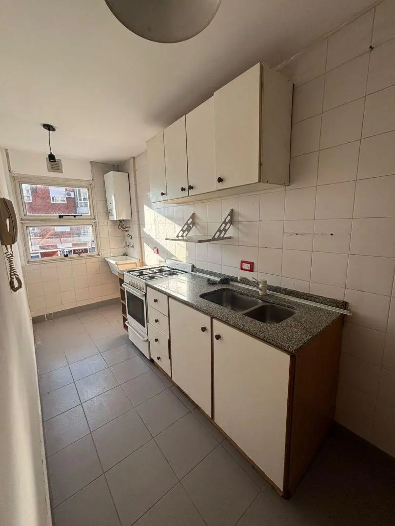 Zeballos al 3600 - Sarandi 2