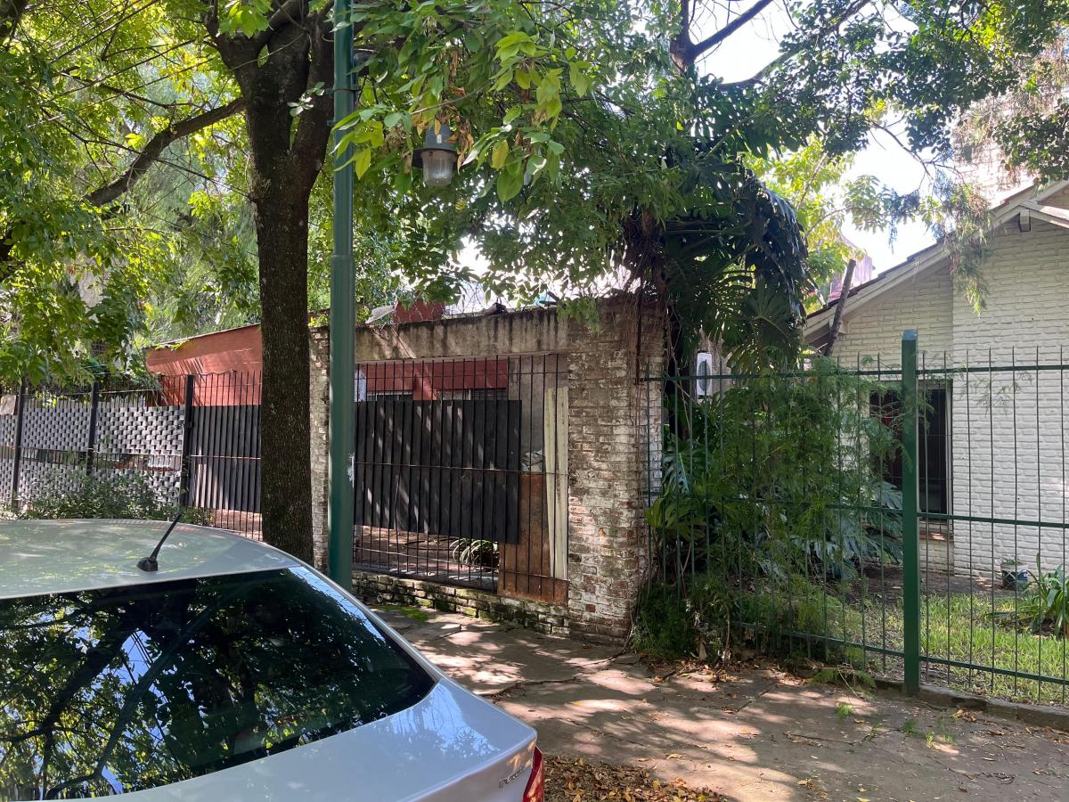 Casa a Refaccionar Sobre Lte 40 X33 (1332 M²)cangallo Al1200port. 1
