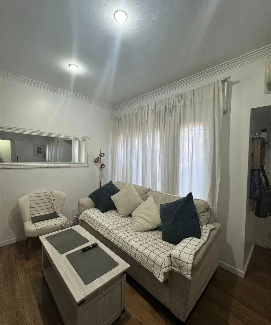 PH de 84 m² con 2 habitaciones en venta en Lomas de San Isidro,BÑO Y TOIL.,PATIO,IMPECABLE!!!! A NVO 5