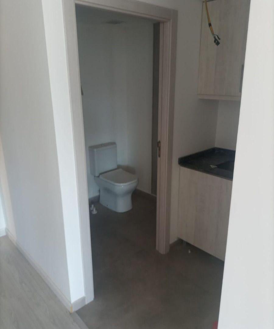 Foto de Oficina en Alquiler Piso 6 C 100 m2, imagen 2