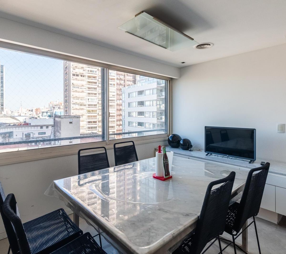 Foto de RETASADO! Oportunidad! 5 ambientes en Venta con dos cocheras en Art, imagen 3