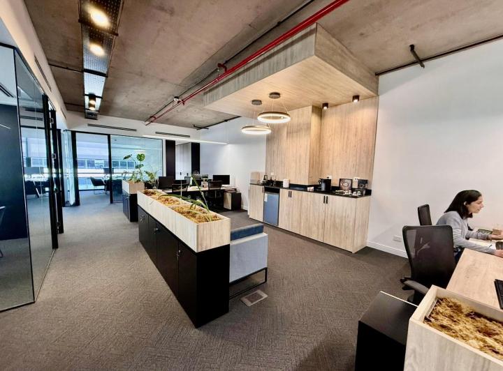 Oficina en alquiler en Complejo Al Rio Vicente Lopez 200m2 - Excelente ubicación 2