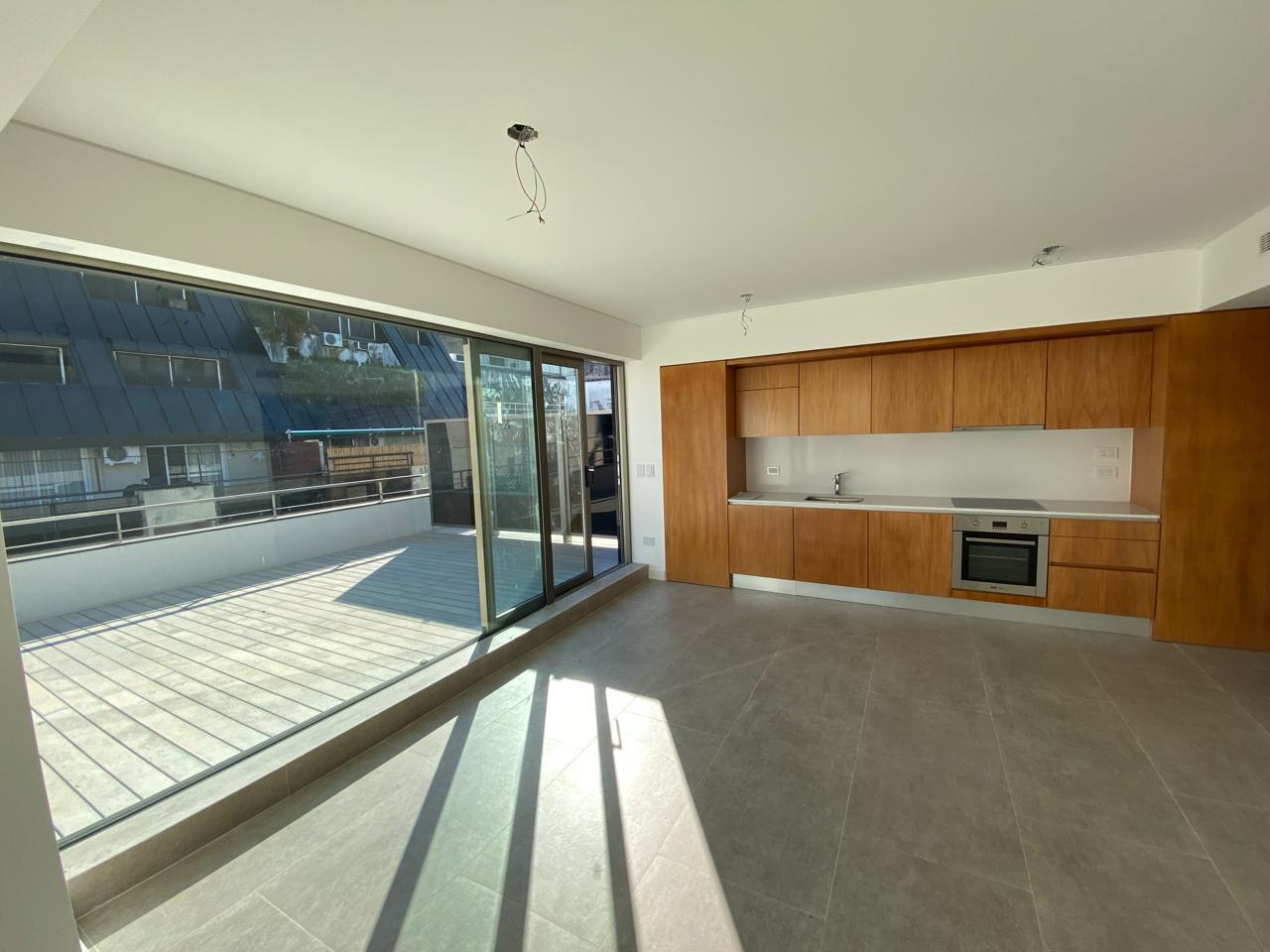 Increible Loft a con terraza propia en Palacio Paz. Retiro.