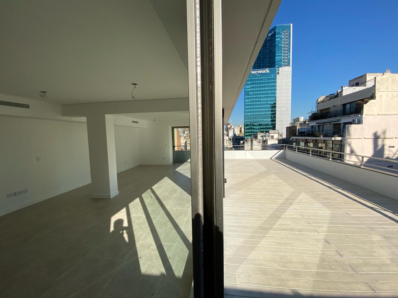 Increible Loft a con terraza propia en Palacio Paz. Retiro.