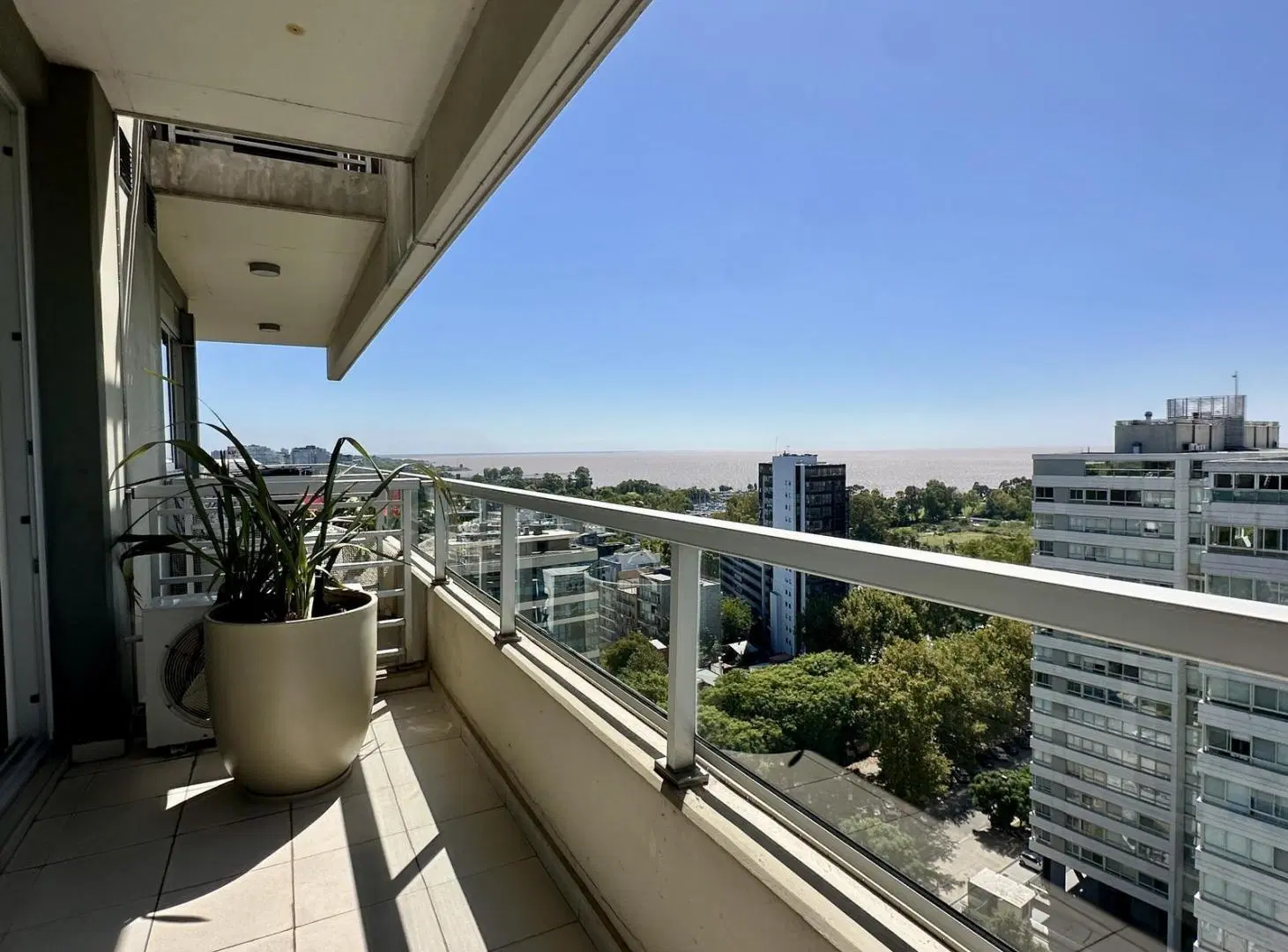 Horizons Vicente Lopez, Vista infinita al rio en 2 ambientes c/ cochera y baulera 4